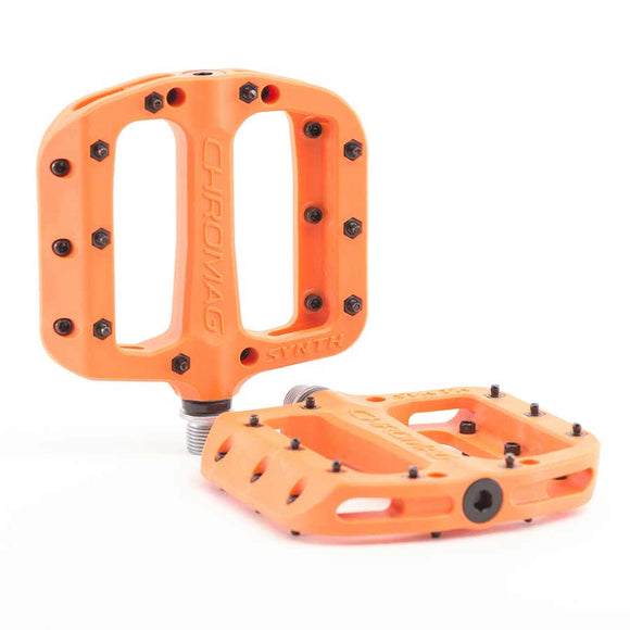 Chromag Synth Platform Pedals Nylon body Cr-Mo axle 9/16'' Orange