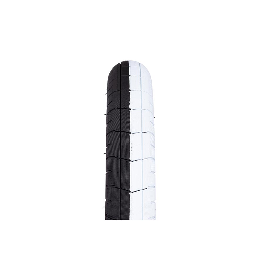 We The People Activate 20''x2.35 Wire Clincher Cobweb Technology 120TPI White