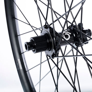 Industry Nine Hydra 2 Enduro Wheel Rear 29'' / 622 Holes: 32 12mm TA 157mm Disc IS 6-bolt SRAM XD