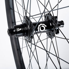 Industry Nine Hydra 2 Enduro S Wheel Rear 29'' / 622 Holes: 32 12mm TA 148mm Disc IS 6-bolt Shimano Micro Spline