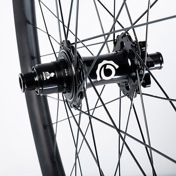 Industry Nine Hydra 2 Enduro S Wheel Rear 29'' / 622 Holes: 32 12mm TA 157mm Disc IS 6-bolt Shimano Micro Spline