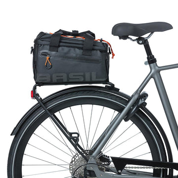 Basil Miles Trunk Bag 7L Black/Orange