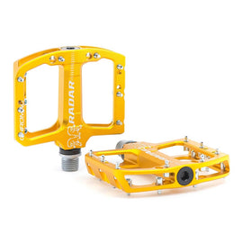 Chromag Radar Platform Pedals Body: Aluminum Spindle: Steel 9/16'' Gold