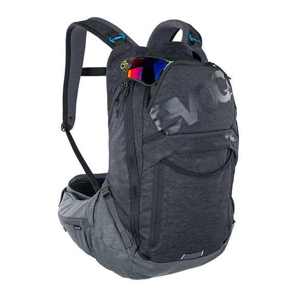 EVOC Trail Pro 16 Protector backpack 16L Carbon/Grey SM