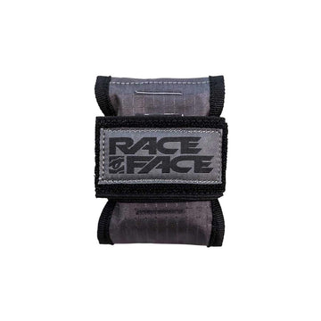 Race Face Stash Tool Wrap Black