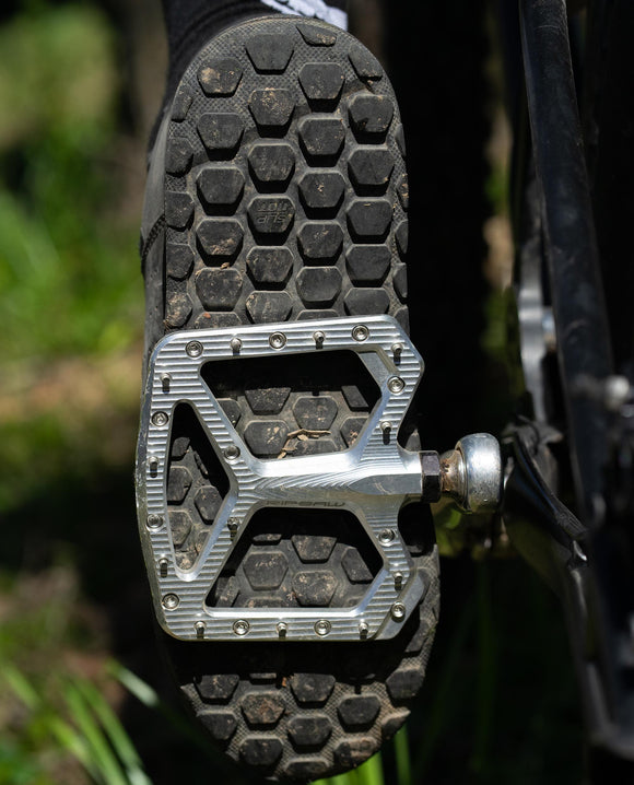 Wolf Tooth Ripsaw Aluminum Pedals