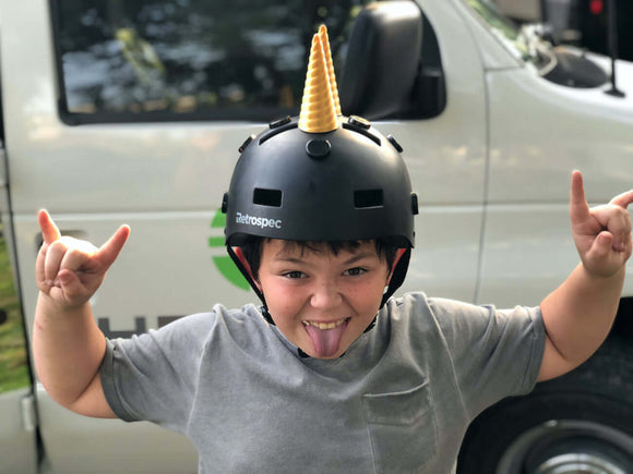 Helmet Flair MagNeatOhz: Unicorn Horn for Helmet