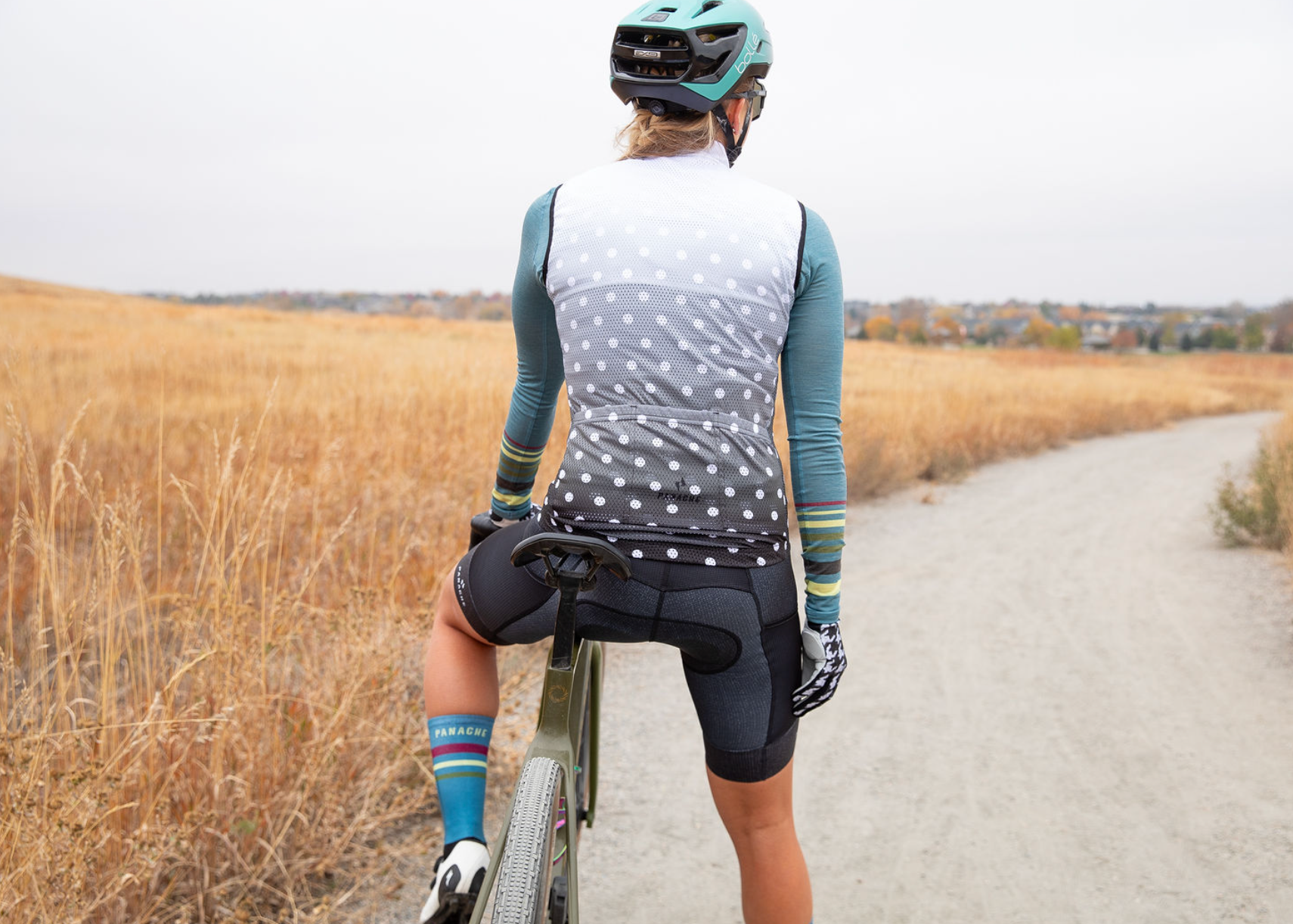 Panache M's and W's Pro Wind Vest - Black & White Fade Dots