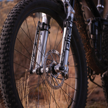 Old Man Mountain Axle Pack Fork Mount Rack