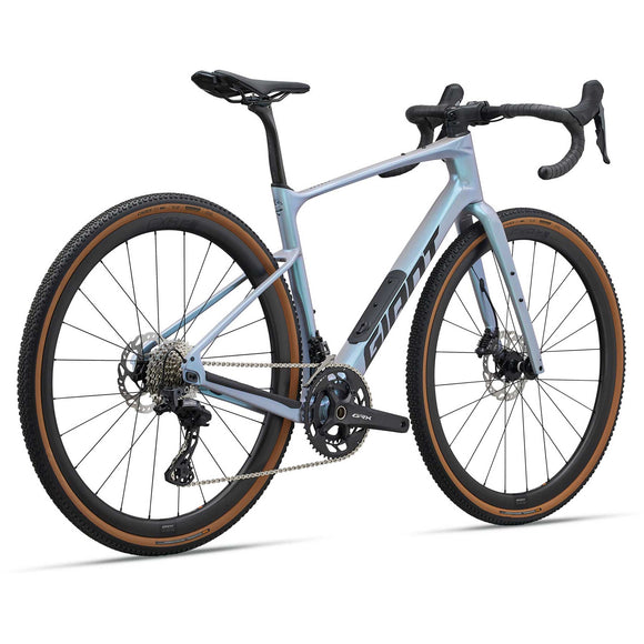 Giant Revolt Advanced 0