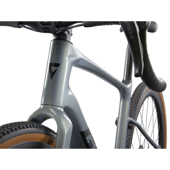 Giant Revolt Advanced 0